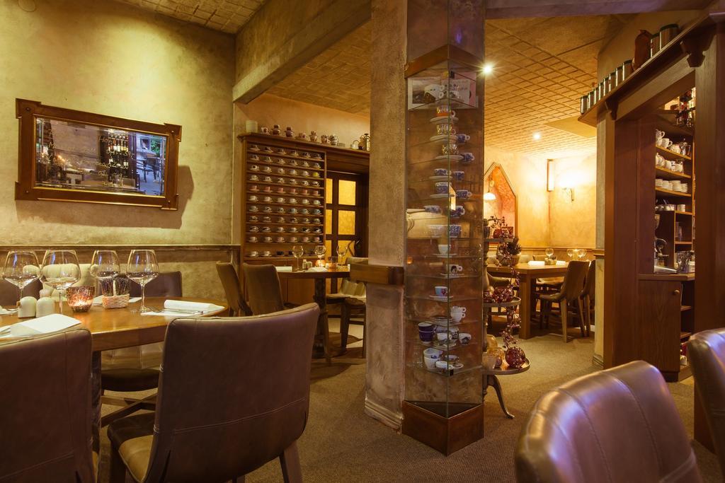 Bonato Hotel Nachod Exterior photo
